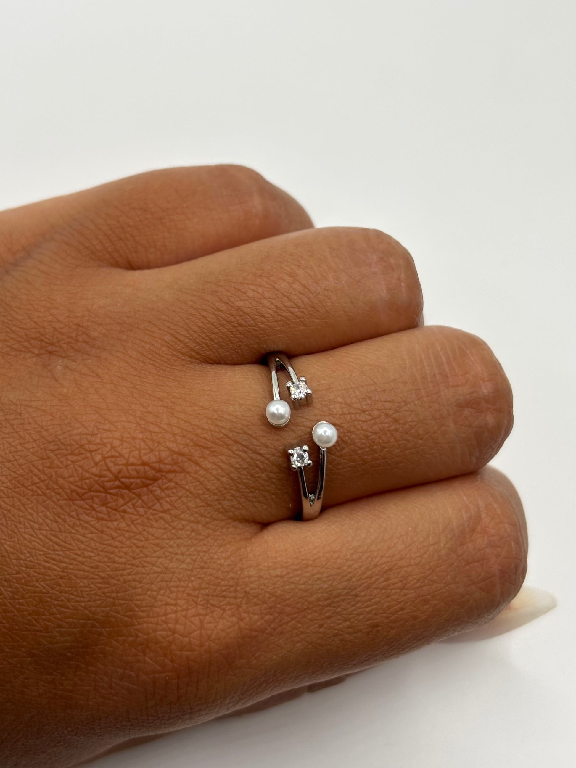 Ring Pearl Radiance