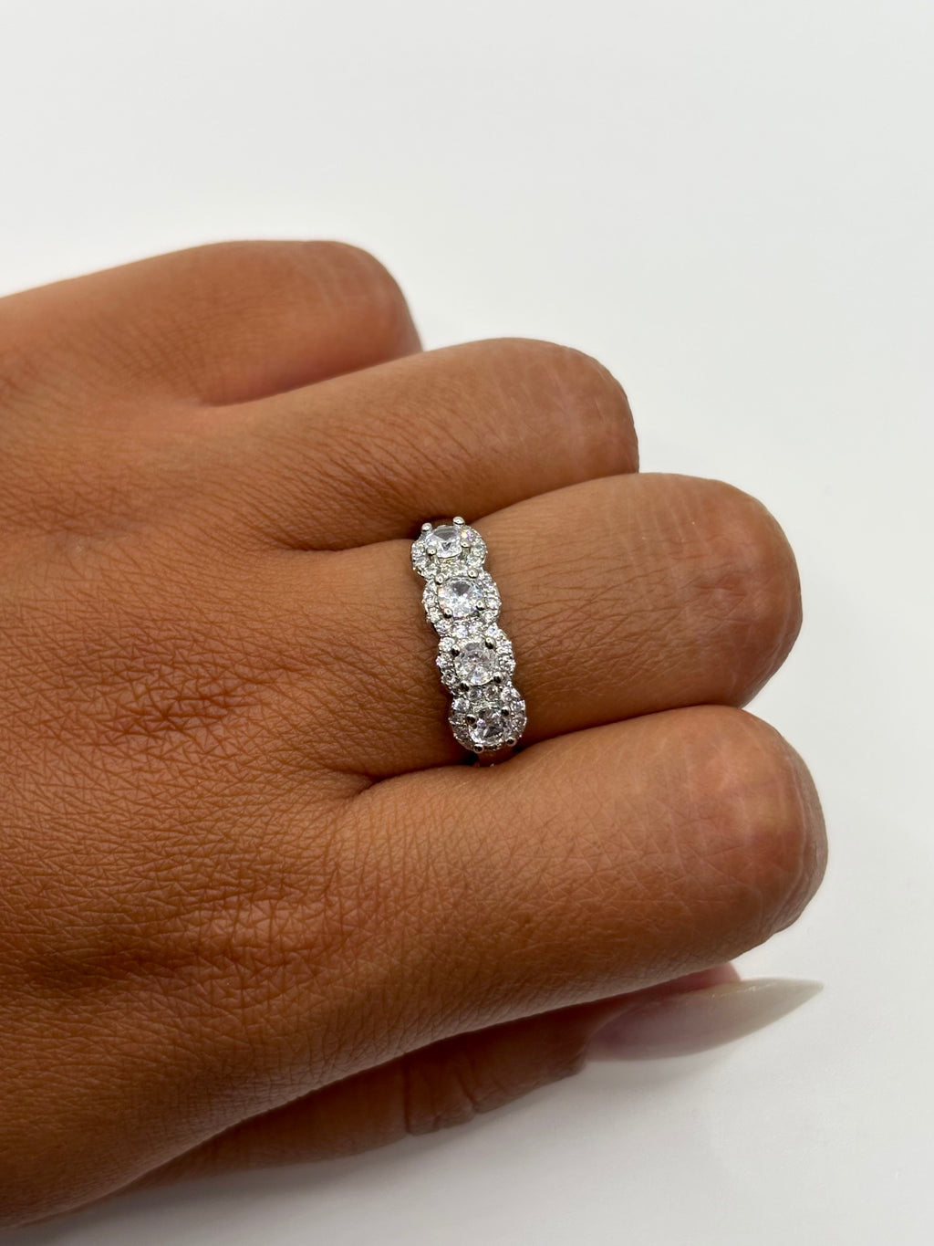 Ring Emy
