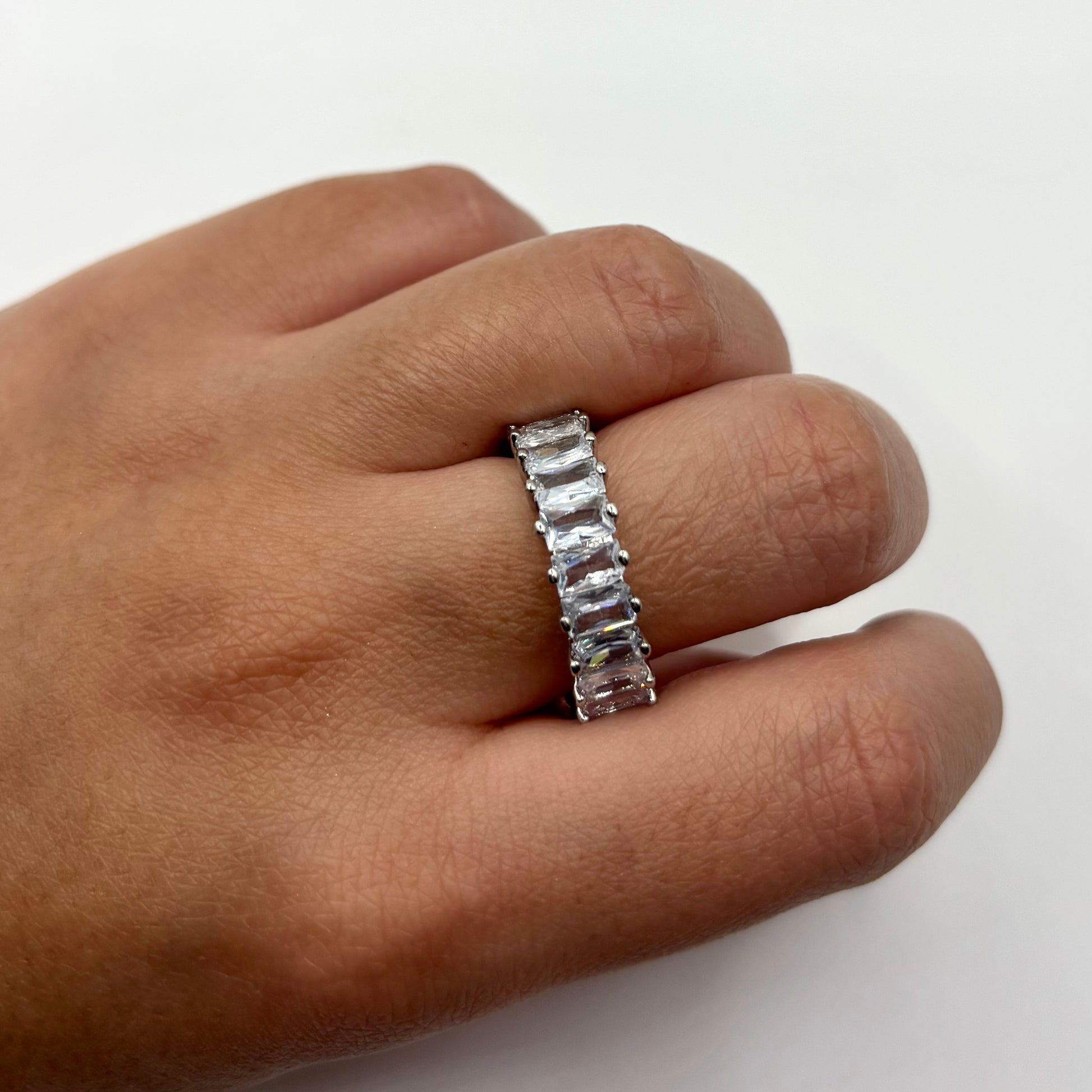 Ring diamond silver